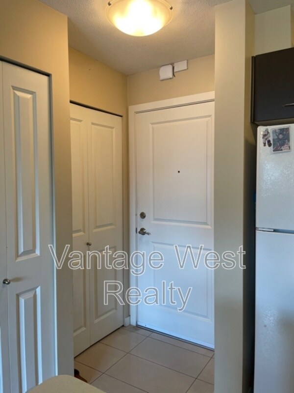 Photo du bâtiment - 539 Yates Rd
