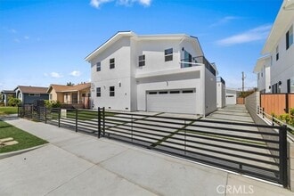 Building Photo - 1623 255th St W