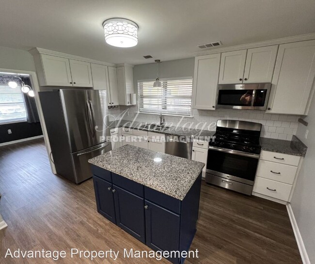 Building Photo - 4 br, 2 bath House - 5131 Whiteway Dr.