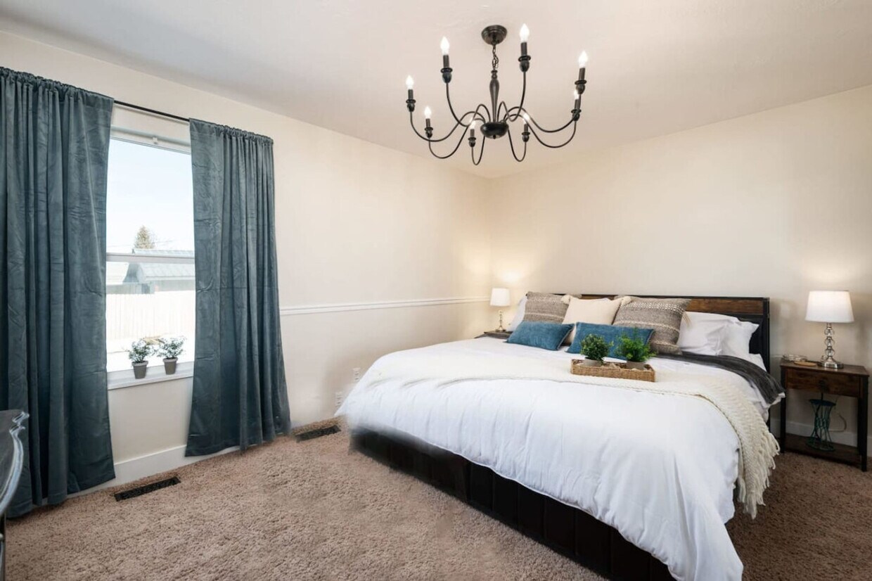 Foto principal - 515 Hawks Blvd