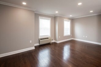 Interior Photo - Legion Manor