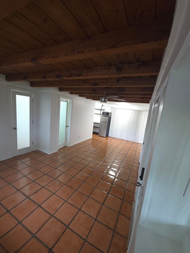 Foto principal - 2020 NE 4th Ave