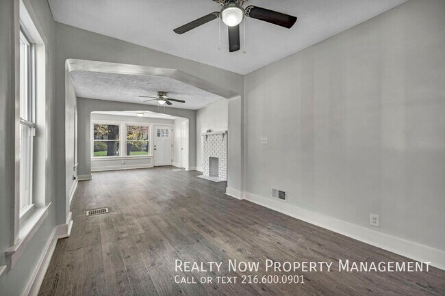Foto del edificio - 3239 Sycamore Rd