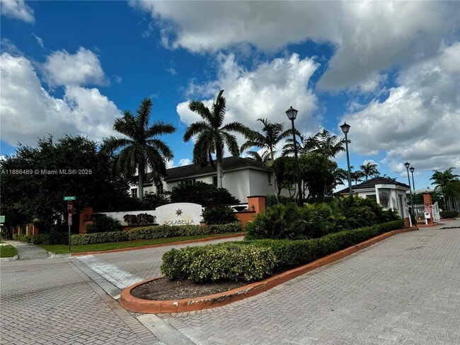 Building Photo - 17333 NW 7th Ave