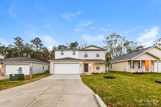 Building Photo - 10122 Cerritos dr