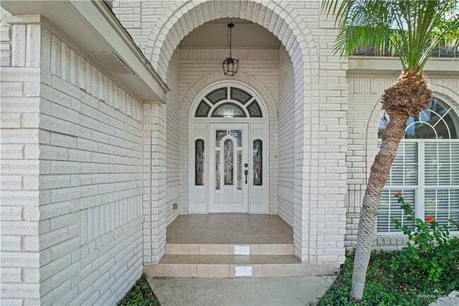 Building Photo - 22 N 12th St