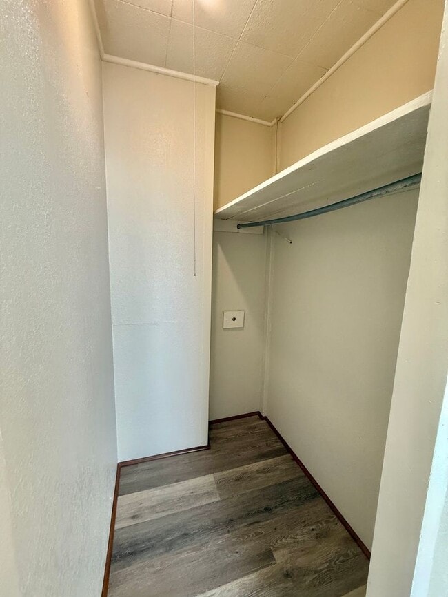 Foto del edificio - Updated 4 bedroom!