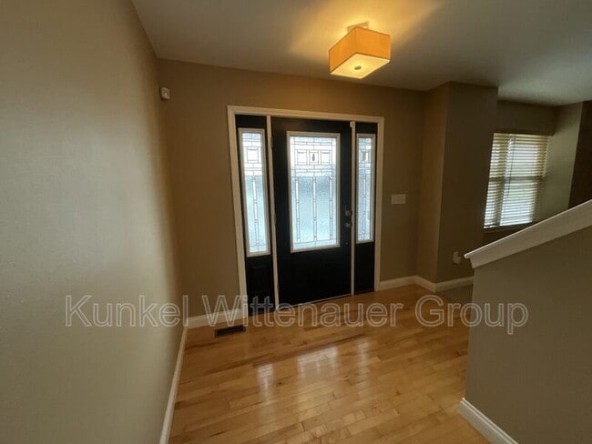 Foto del edificio - 2711 London Ln