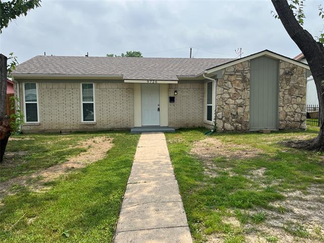 Foto principal - 9726 Glengreen Dr