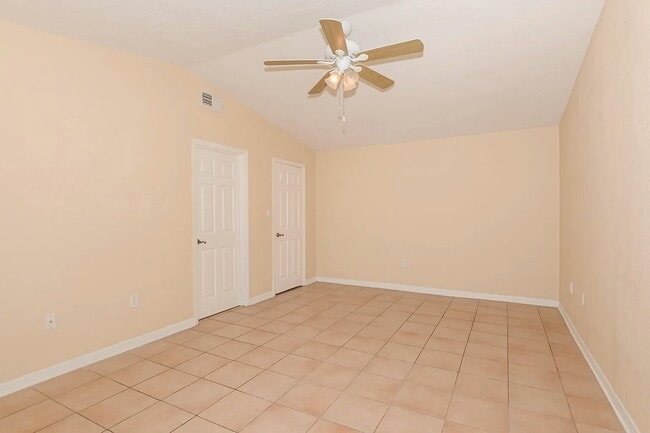 Building Photo - 1547 Pheasant Walk