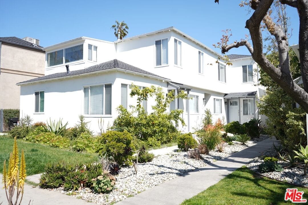 Primary Photo - 1208 S Cochran Ave