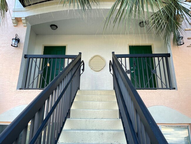 Foto del edificio - Guarded gated community in Southside for rent