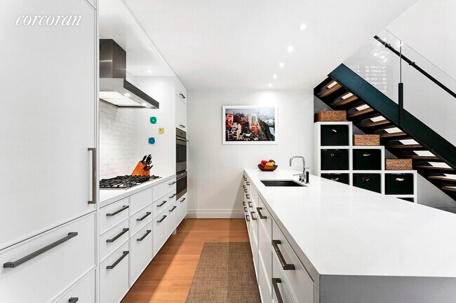 Foto del edificio - 421 Hudson St