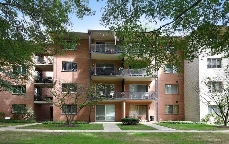 Primary Photo - 10412 Rockville Pike
