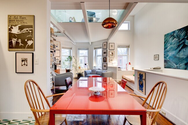 Foto del edificio - 331 11th St NE