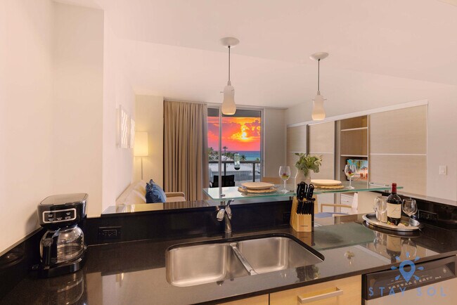 Building Photo - 18683 Collins Ave