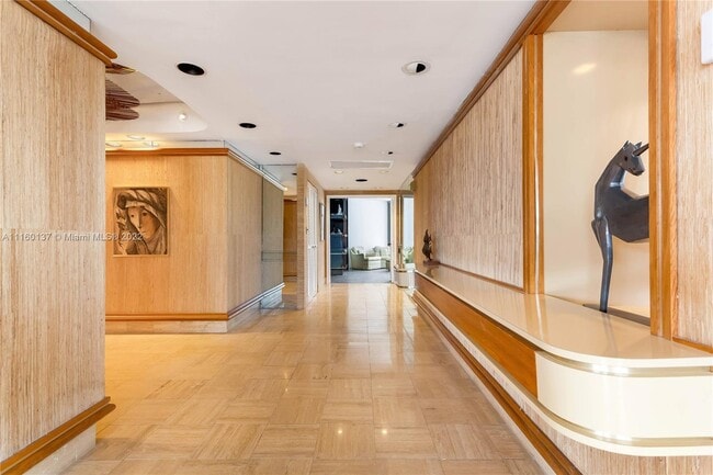 Building Photo - 10155 Collins Ave