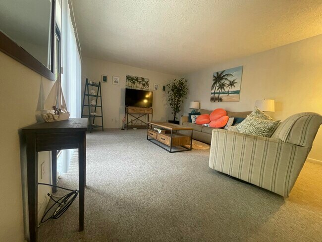 Foto del edificio - 9405 S Ocean Dr