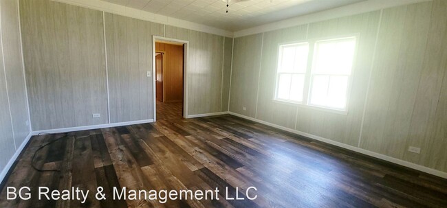 Building Photo - 3 br, 2 bath House - 610 McKinley Street