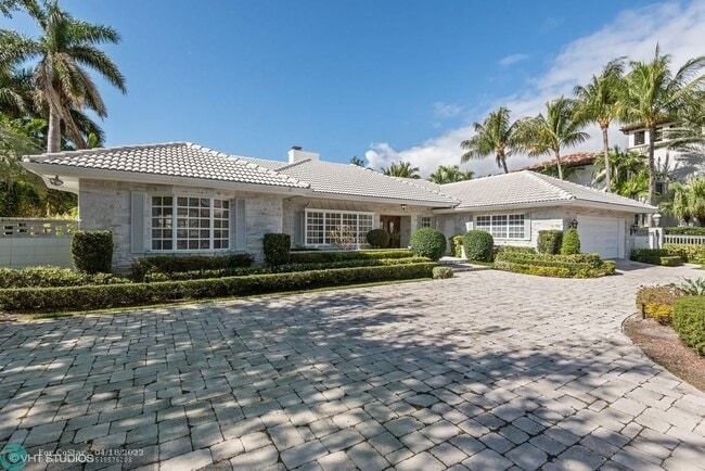 Building Photo - 2560 Del Lago Dr