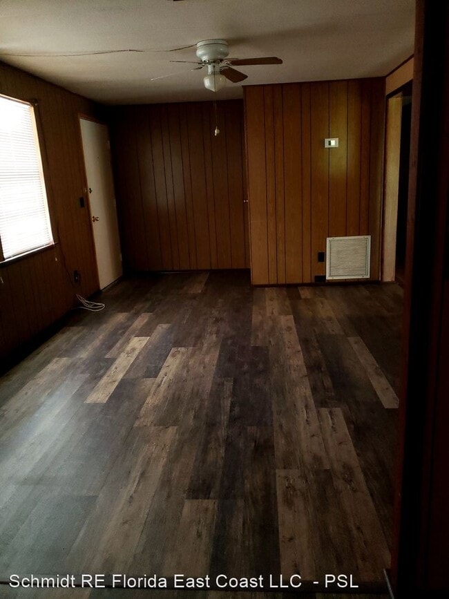 Building Photo - 3 br, 2 bath House - 302 Smallwood Ave