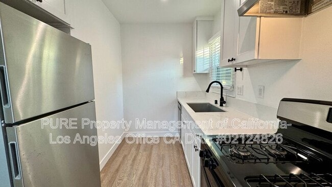 Building Photo - 54 Ximeno Ave