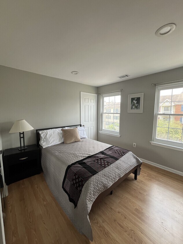 Photo - 35 Rutgers Dr (Newark, NJ)