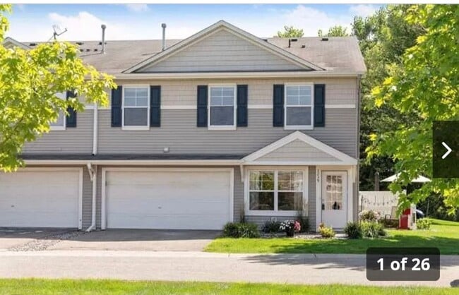 Building Photo - 3239 Oak View Dr