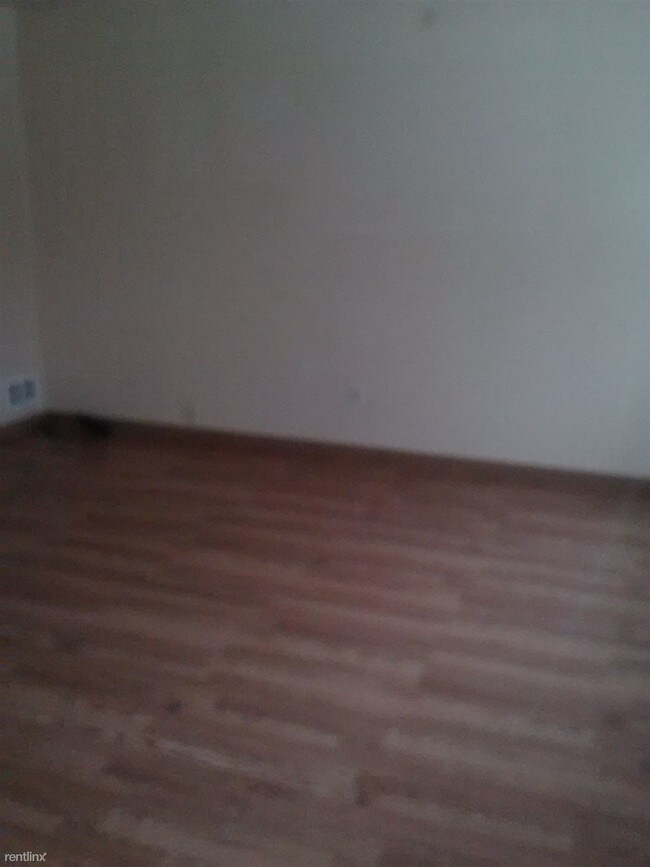 Building Photo - 3 br, 1 bath House - 8285 Packard Ave