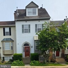 Building Photo - 14040 Jump Dr