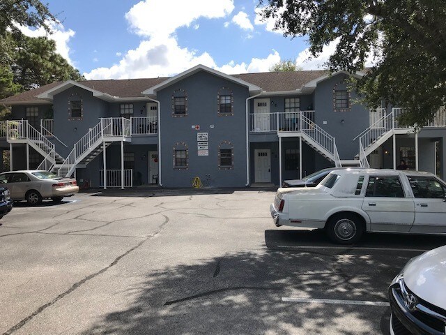 Primary Photo - Newly Renovated 2 bedroom apartment!