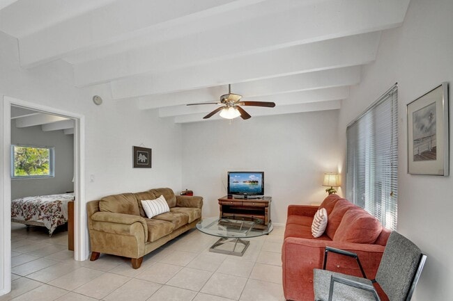 Foto del edificio - 1520 Lake Ave