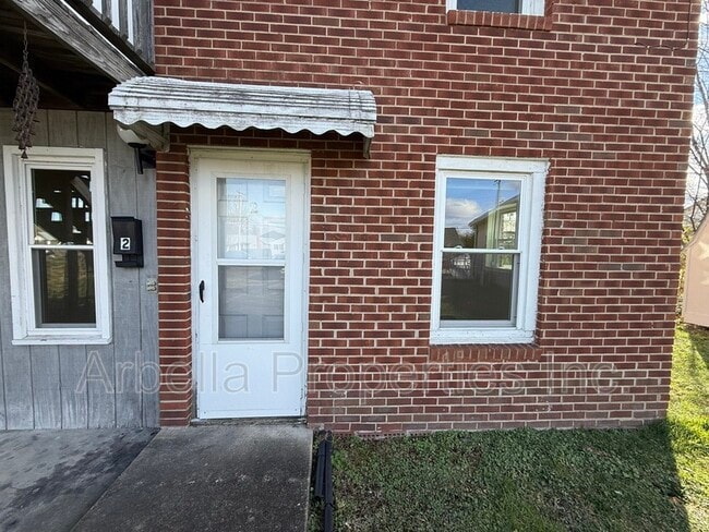 Foto del edificio - 1509 Fuller St