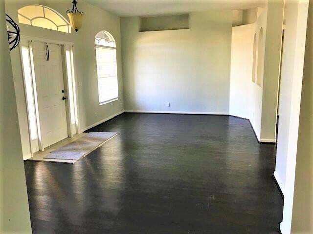 Foto del edificio - 610 NW Cardinal Dr