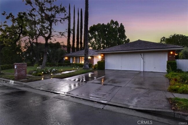 Building Photo - 4061 Falling Leaf Dr