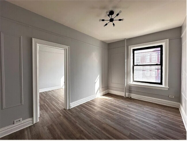 319 Summit Ave 5 - 311 Summit Ave