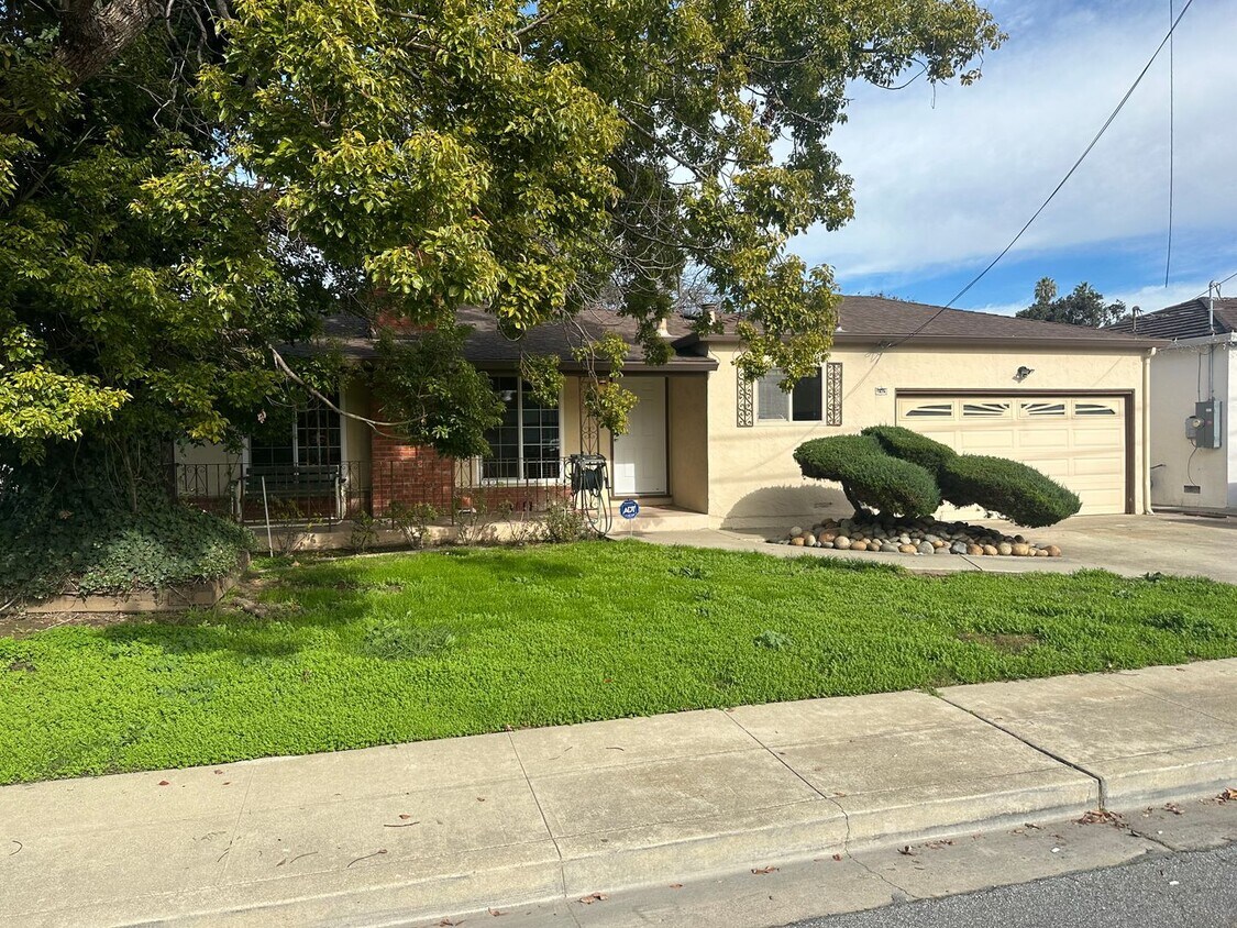 37476 Rockwood Dr, Fremont, CA 94536 House Rental in Fremont, CA