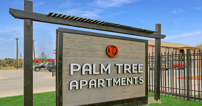 Building Photo - The Palm Tree Apartments