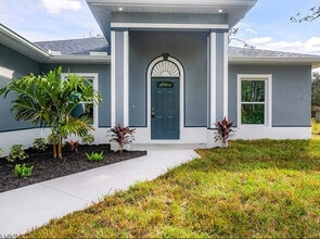 Building Photo - 3113 46th St W