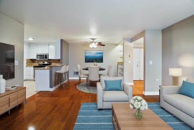 Building Photo - 2 Bed / 2 Bath in Old Town Pasadena