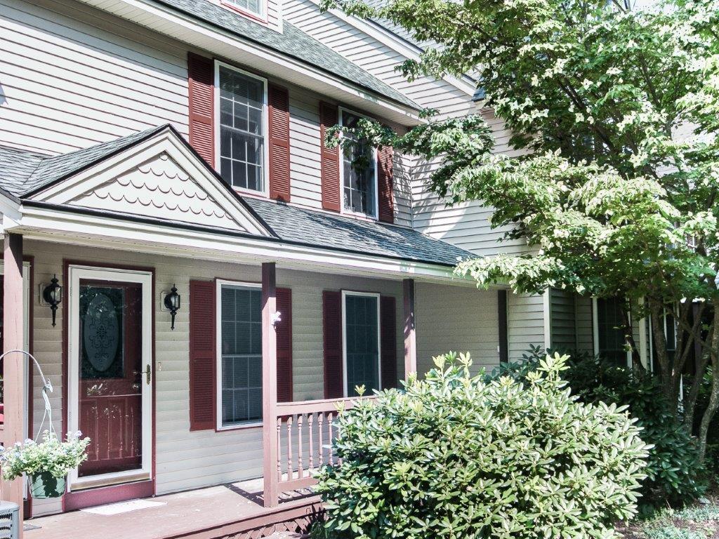 Primary Photo - 48 Stanstead Pl