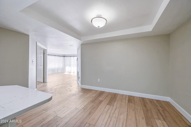 Building Photo - 17404 N 99th Ave