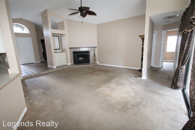 Foto del edificio - 3 br, 2 bath House - 1193 Irwin Court SEMI...