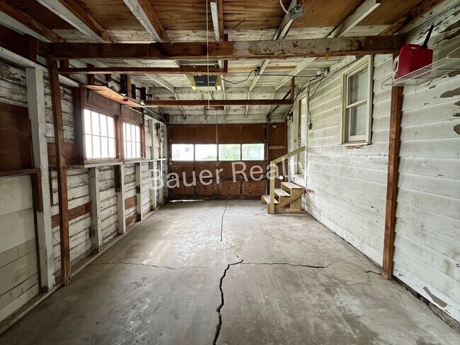 Foto del edificio - 728 W 10th St