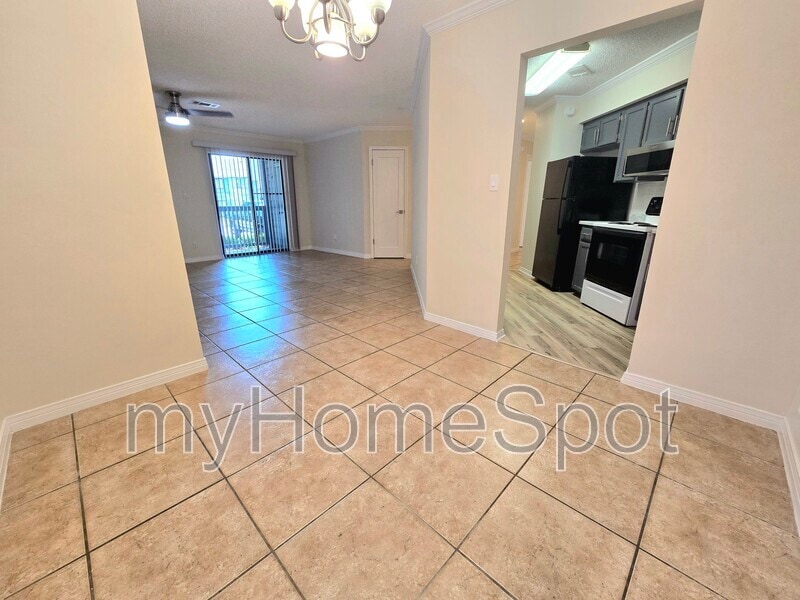 Building Photo - 7225 W Fairfield Dr