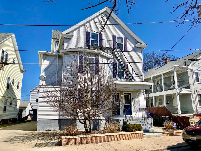 Photo - 22-24 Lawrence St (Pawtucket, RI)