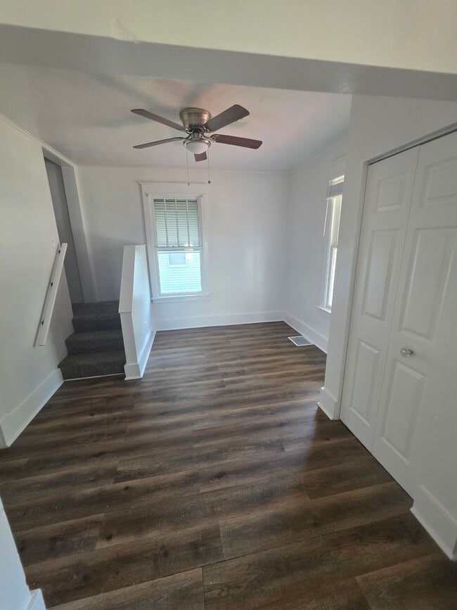 Building Photo - Beautiful 3 bed 1 bath