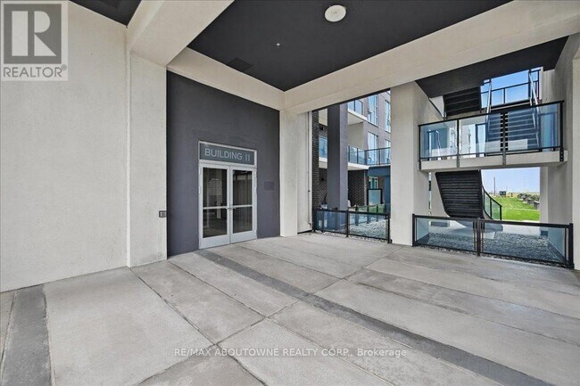 Building Photo - 16-116 Concord Pl