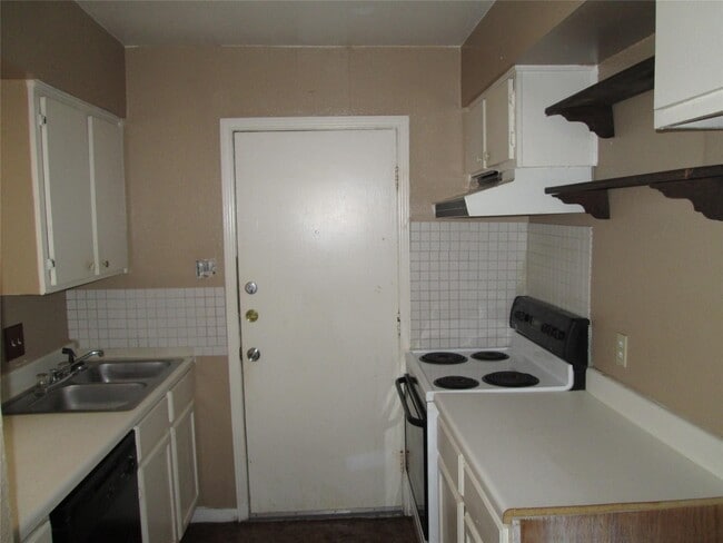 Foto del edificio - 3368 Burke Rd