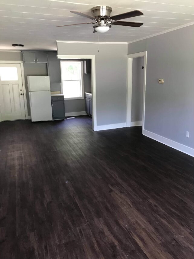 Building Photo - "Charming 2-Bedroom Haven in Jonesboro – Your Perfect Retreat Awaits!"